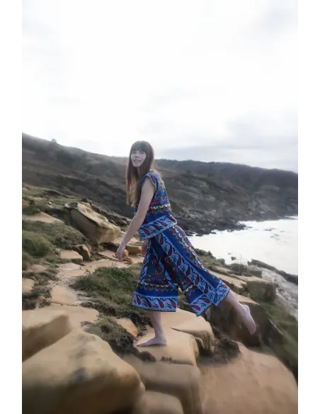 pantalon-maju-top-LAU-ZAPI-estampado-pasley-cashmere-moda-sostenible-Amarenak-algodón-moda-vasca-web2