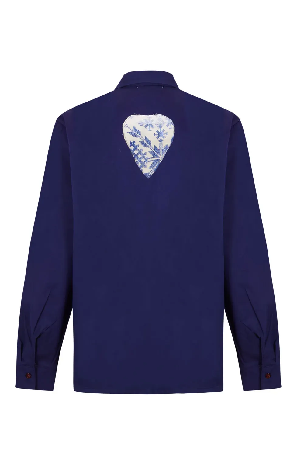 camisa worker unisex azul mahon de algodón de la colección BERGARA de Amarenak.  Hecho en Euskadi. España.