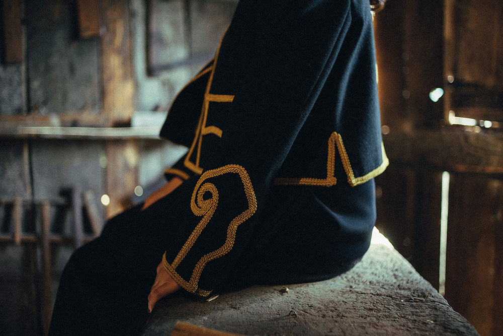 Amarenak chaqueta bolero arratiarra vasca para bodas de invierno